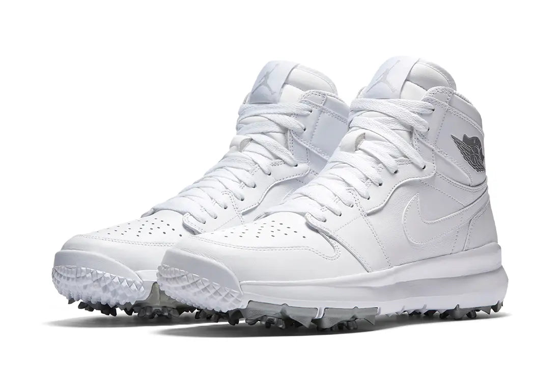 Retro Golf Shoe