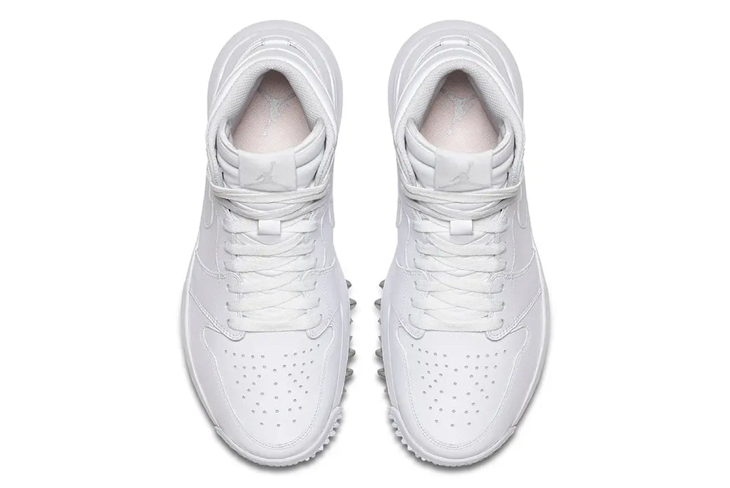 Retro Golf Shoe