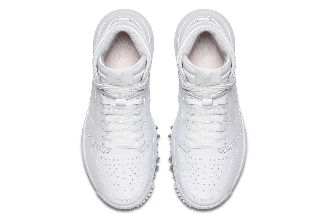 Retro Golf Shoe