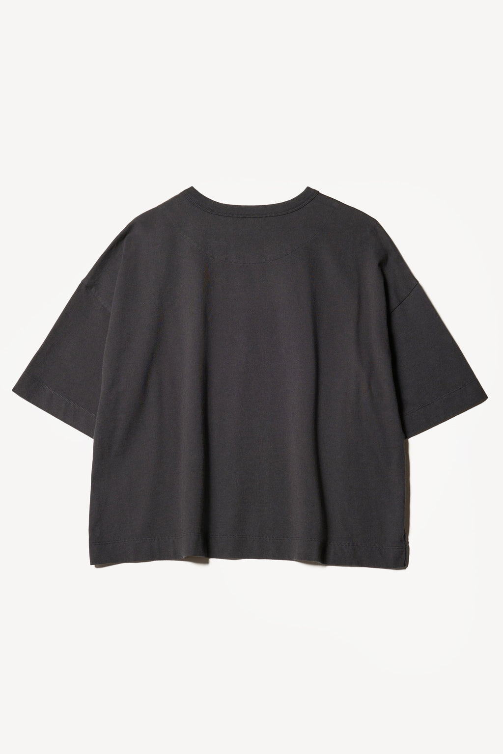 Obelisk Tee Jet Black