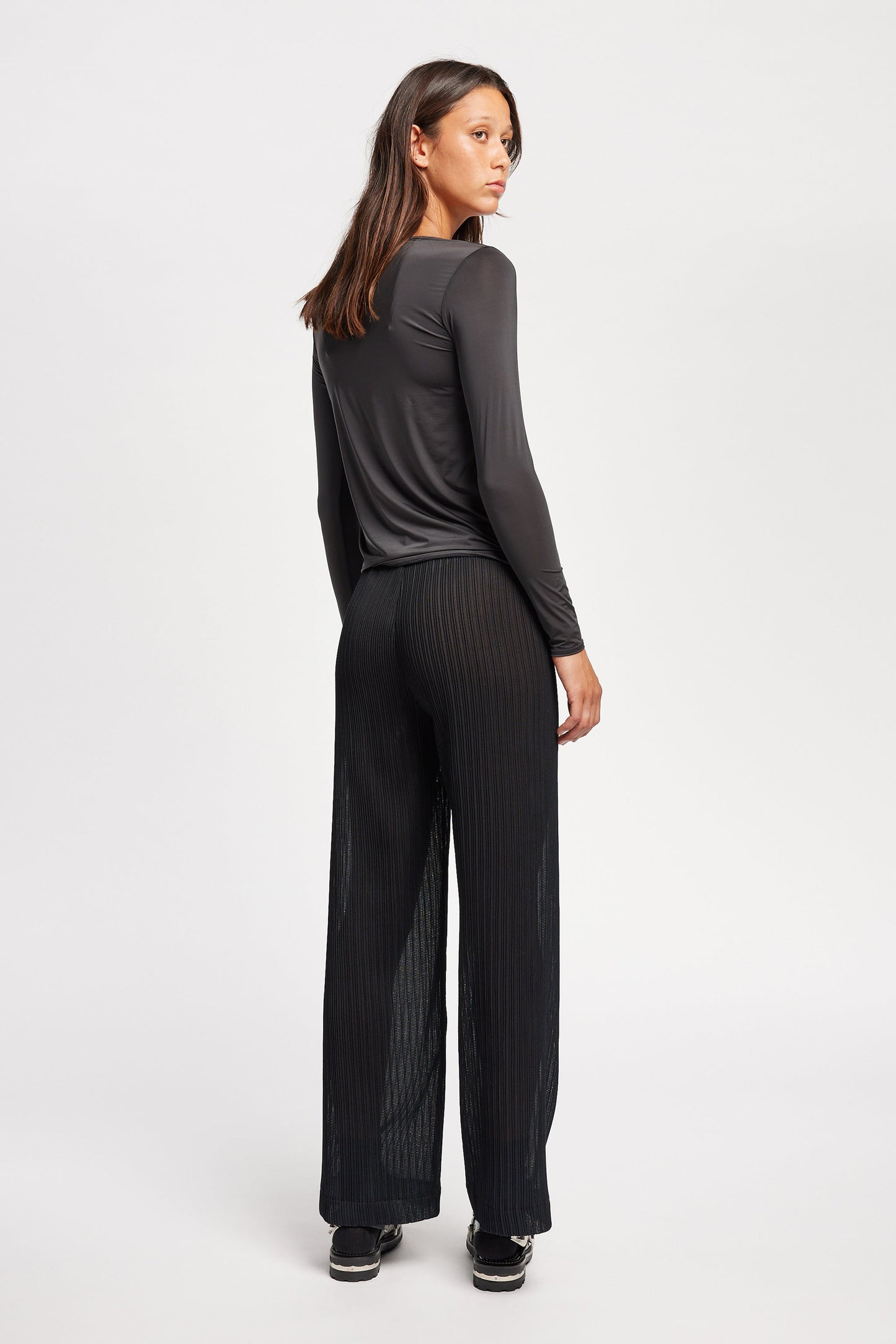 Trace Crinkle Pant Black
